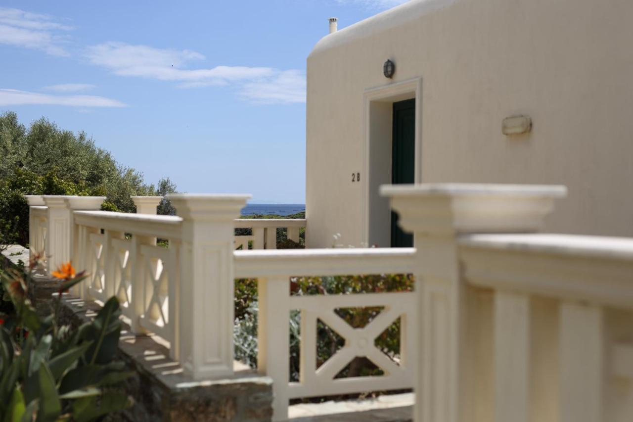 Aithra -agios Petros Andros * Gavrio