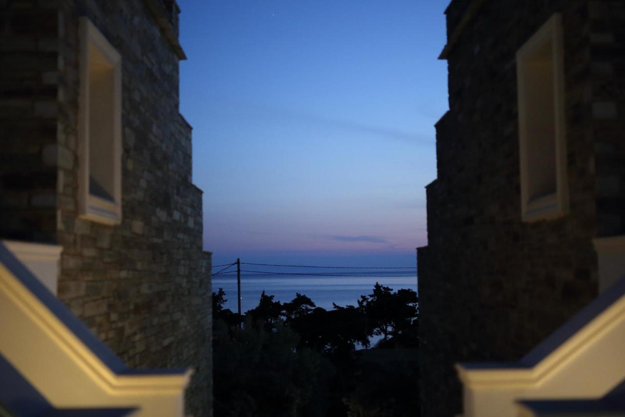 Aithra -agios Petros Andros * Gavrio